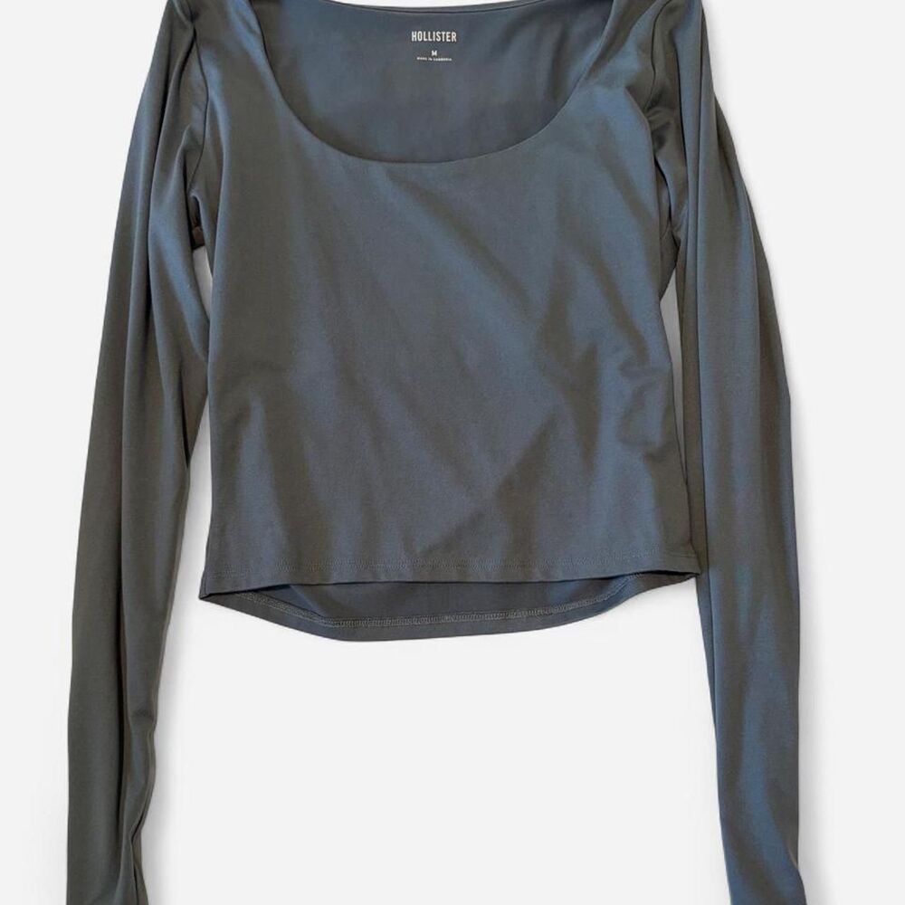 Hollister-co Women's Grey and Blue Crop-top